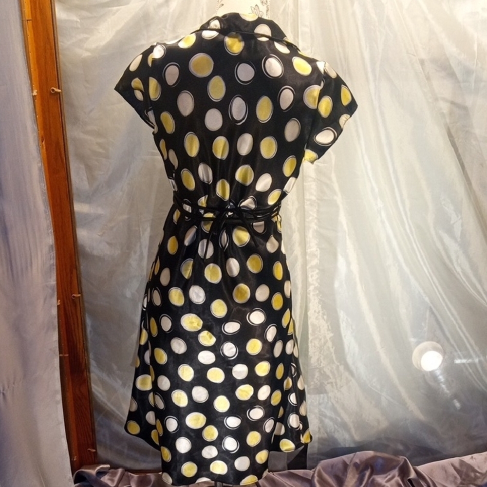 Wrapper Black and Yellow Polka Dot Midi Dress - Picture 9 of 11